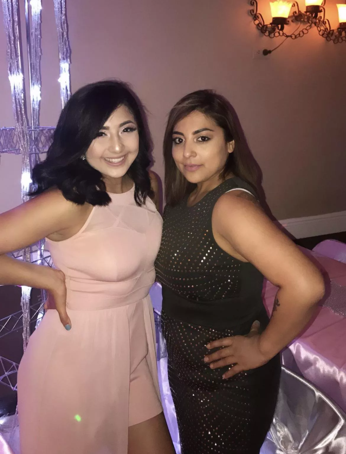 Both me and my mom got turned on when my dad’s boss was telling my dad off😝 pm to chat