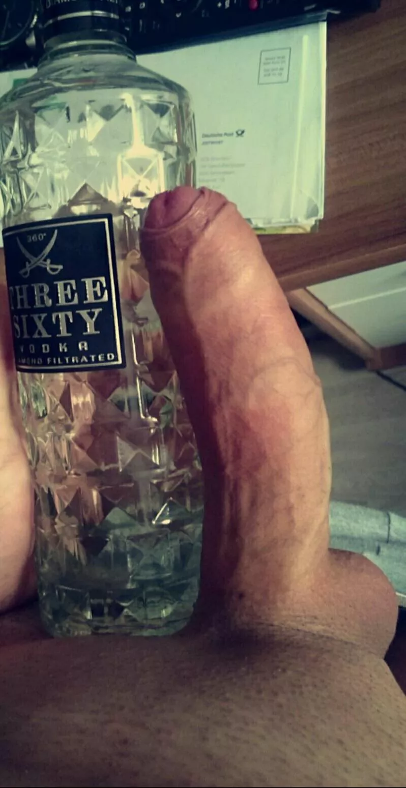 Bottle or dick ?🤔 Bottle or dick ?🤔