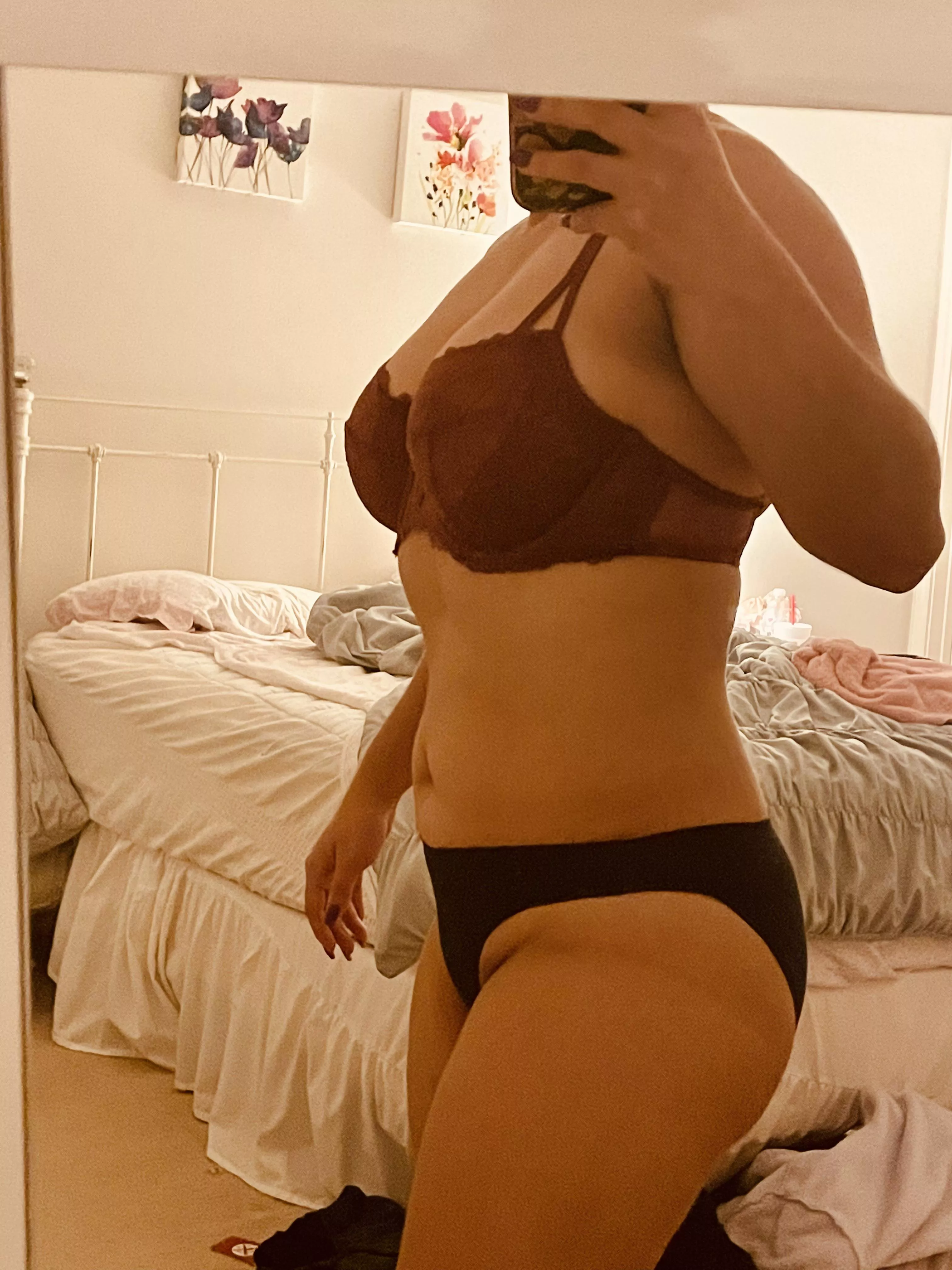 Bought myself a new bra, pretty sure this is my new favorite color on me. 29 [F]