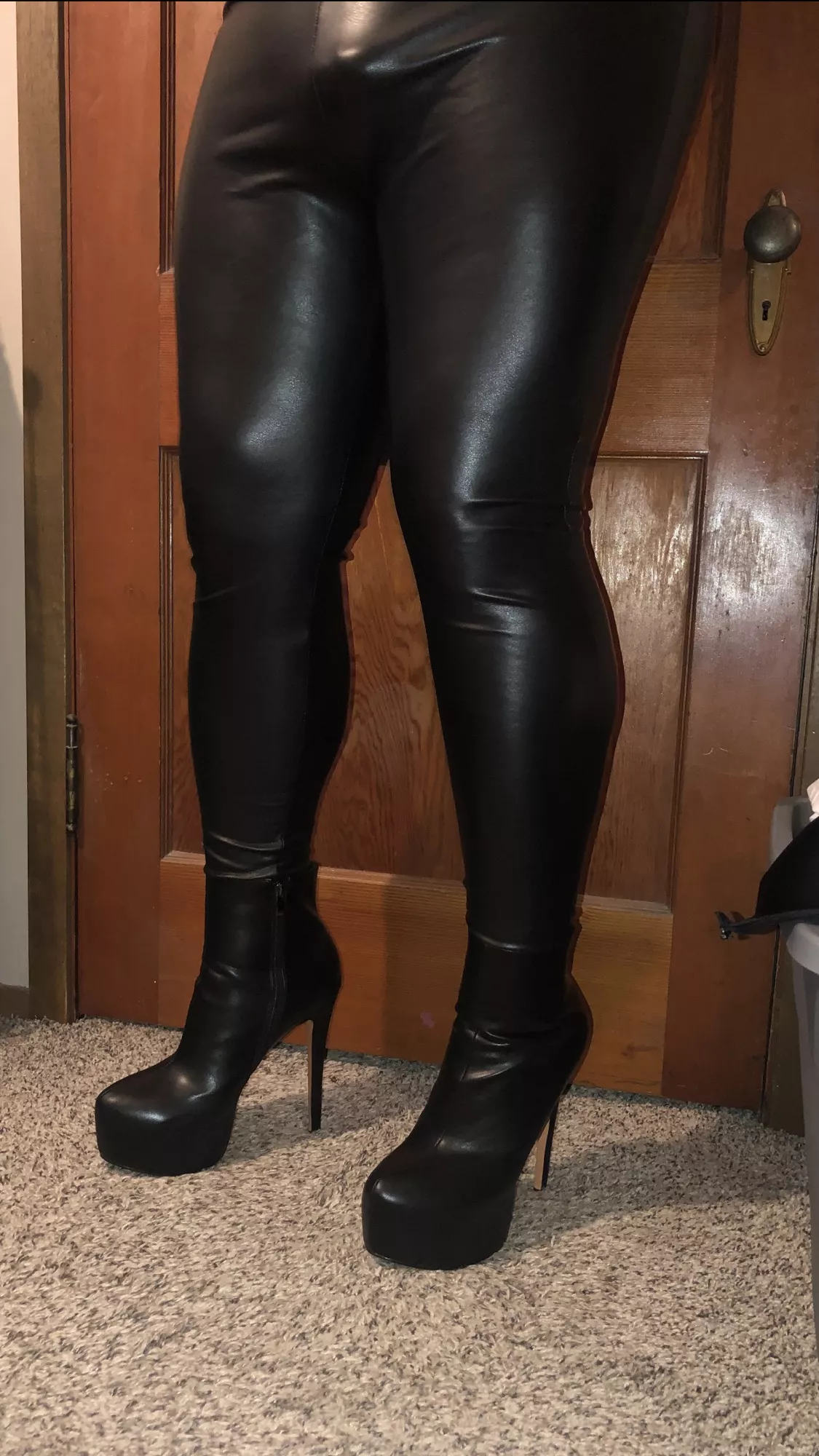 Bought some new leggings today! Bought some new leggings today!