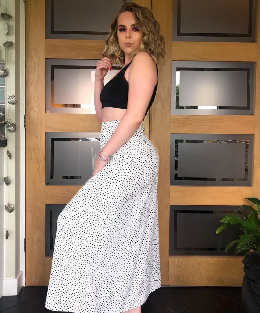 Bouncy ass chav Bouncy ass chav