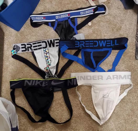 Boyfriend said he doesn't care if I post online, which should I show off first?