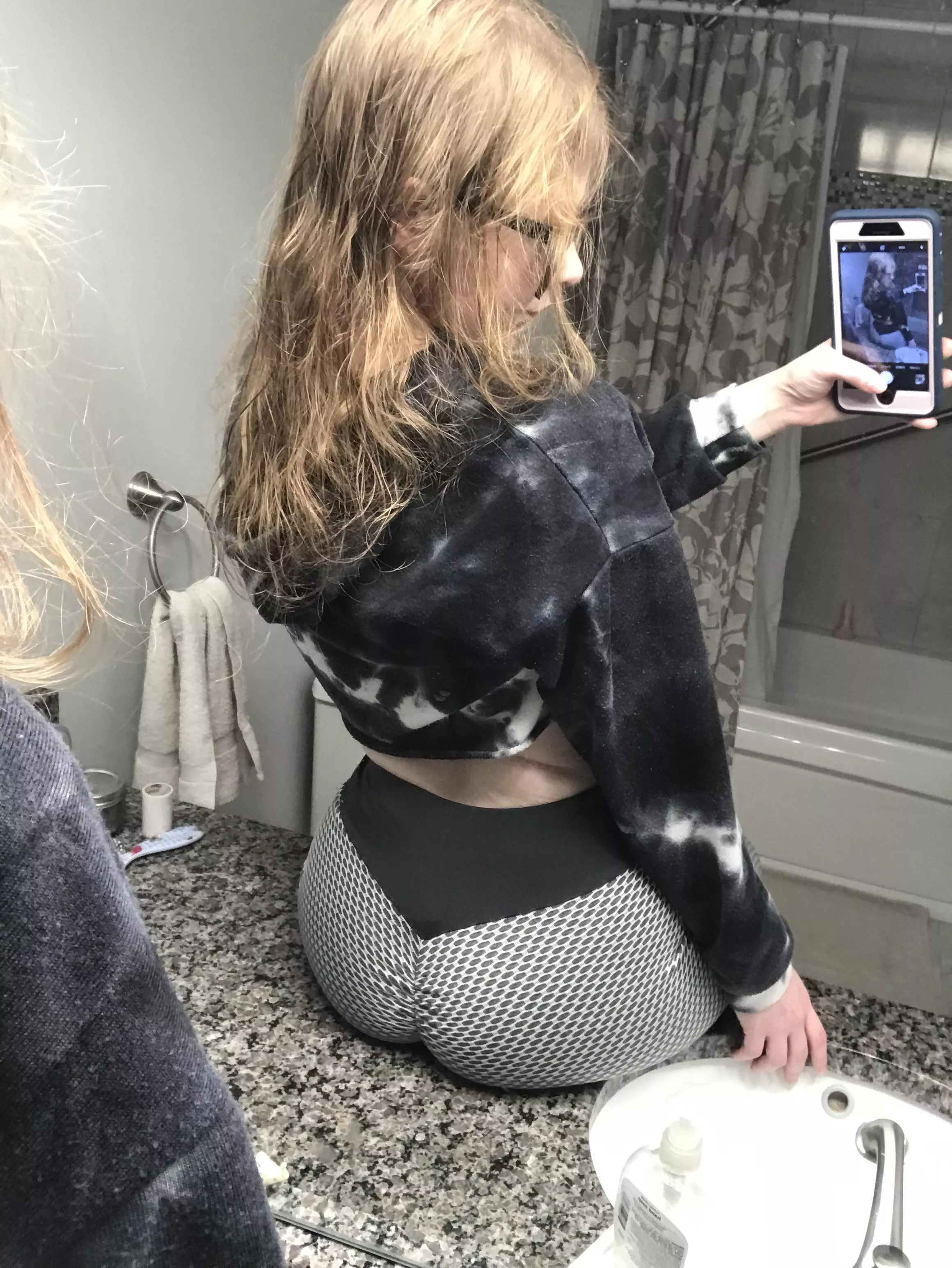 Boyfriend talked me into getting those tik tok leggings