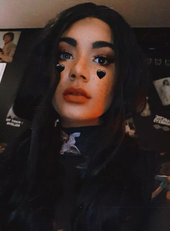 Boys can be pretty too!