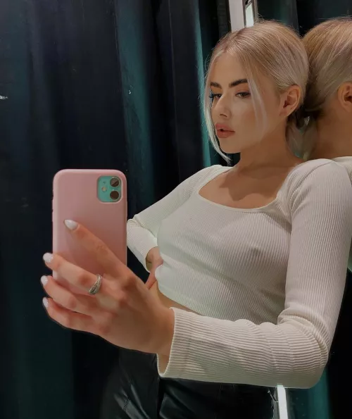 Braless Braless