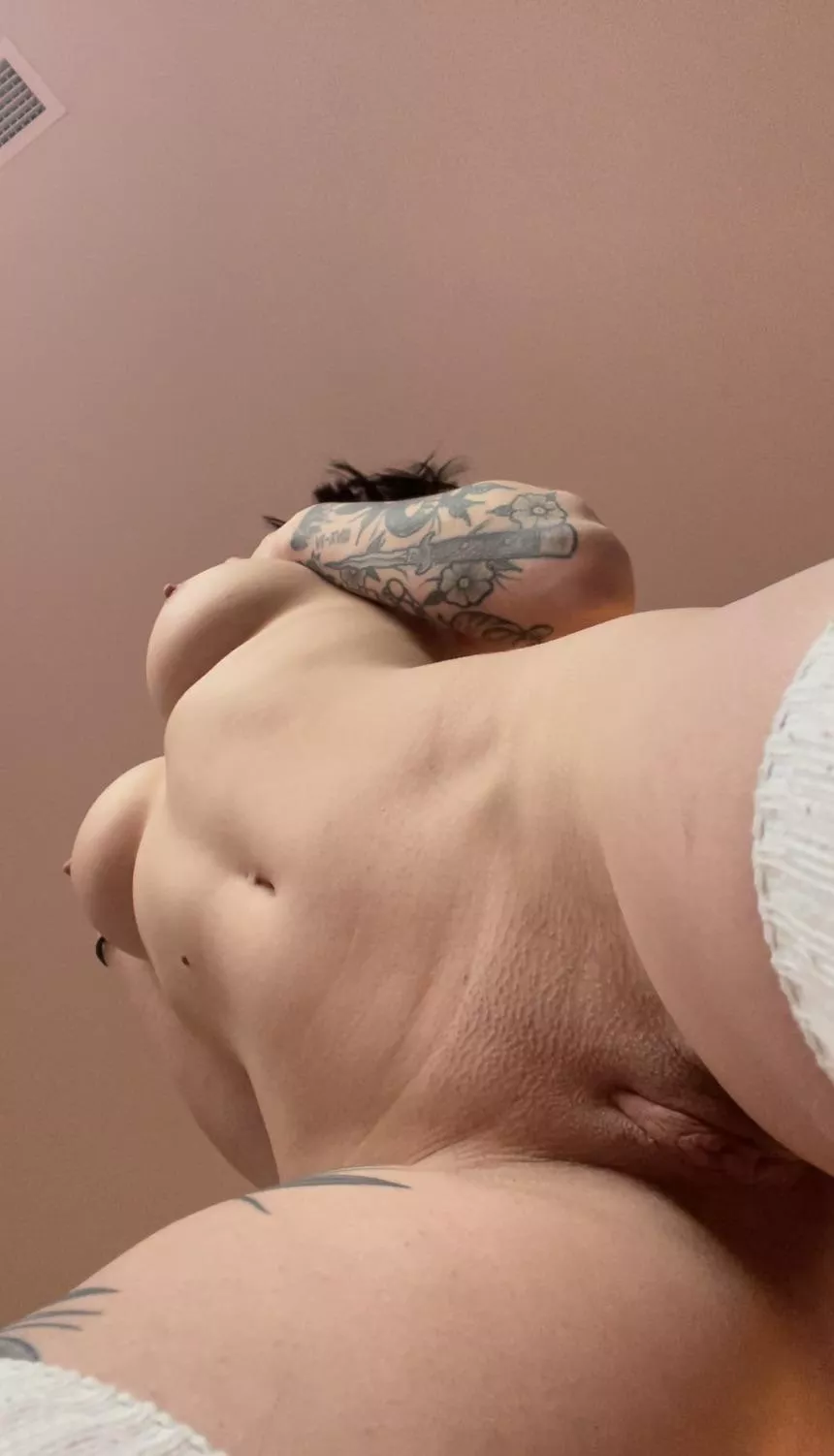 Breed me please?🥺 Breed me please?🥺
