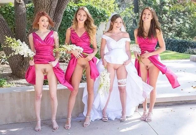 Bridal party flashing Bridal party flashing