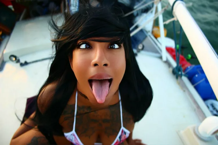 BRING ME YOUR CREAMY LOAD BRING ME YOUR CREAMY LOAD