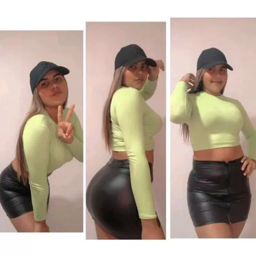 brown skin, beautiful and plump 🥰