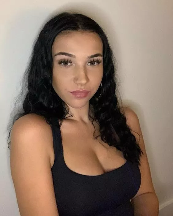 Brunette Curls Brunette Curls