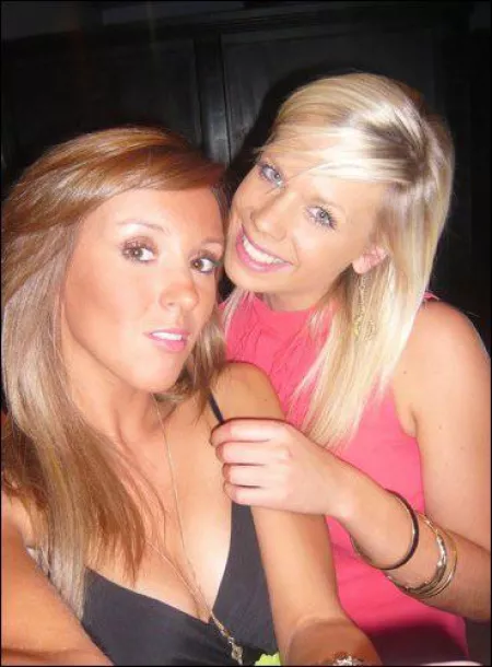Brunette or blonde? Brunette or blonde?