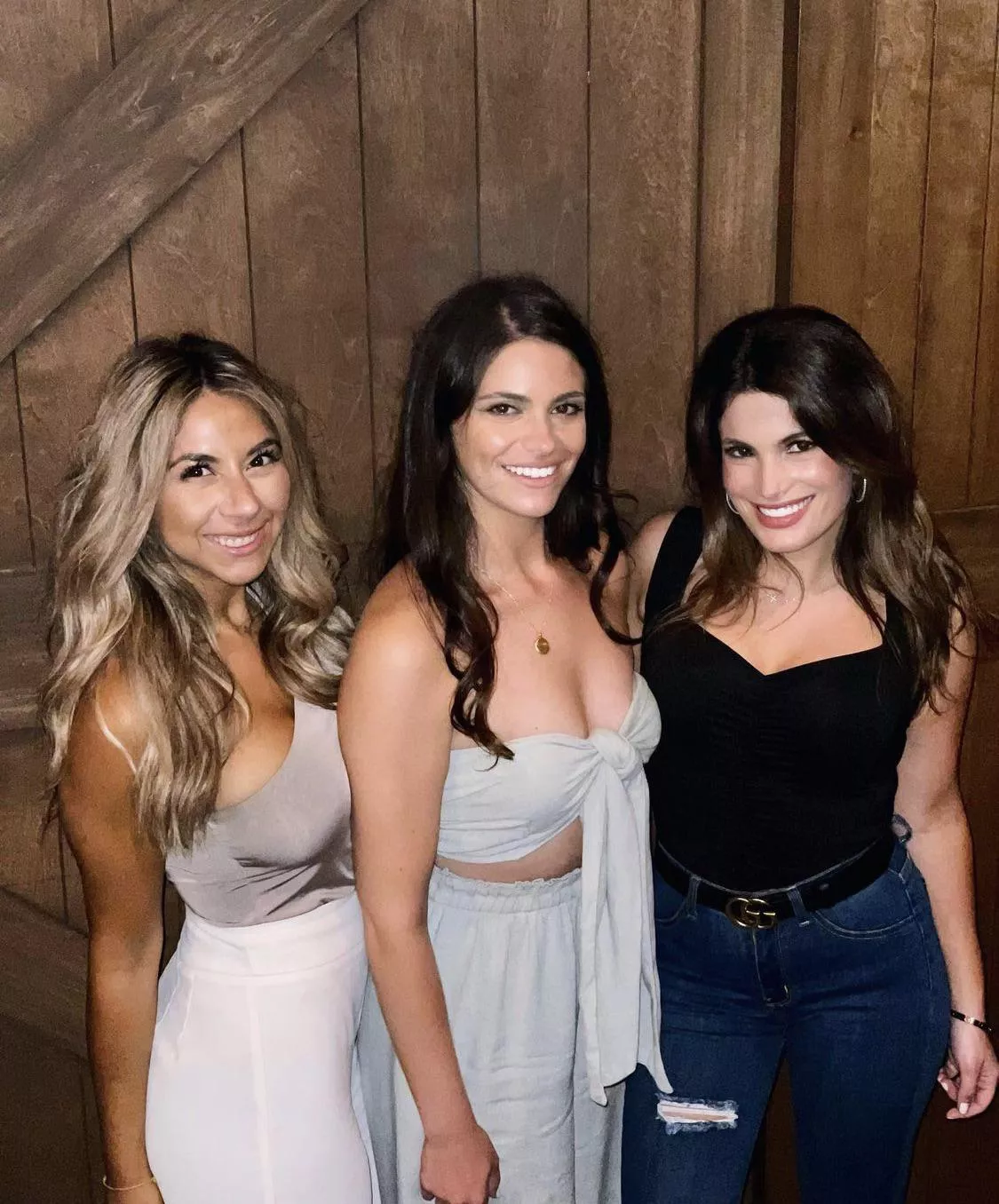 Brunette trio Brunette trio