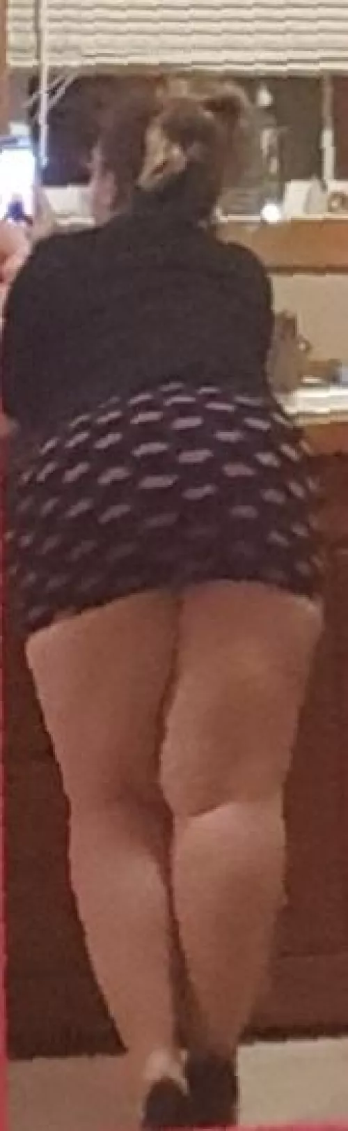 Bubby is on business trip, want to see what's under?