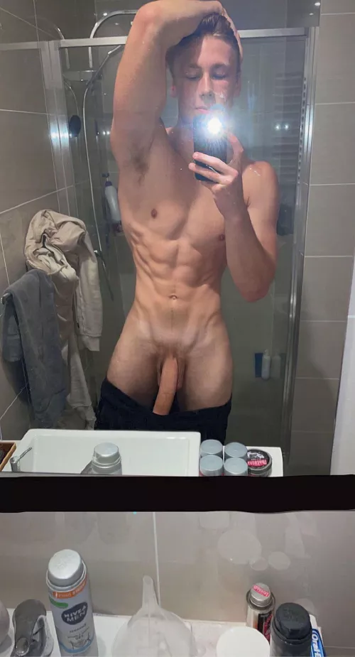 Building tension, ready to fling out and be inserted wherever you want๐๐ฎโ๐จ