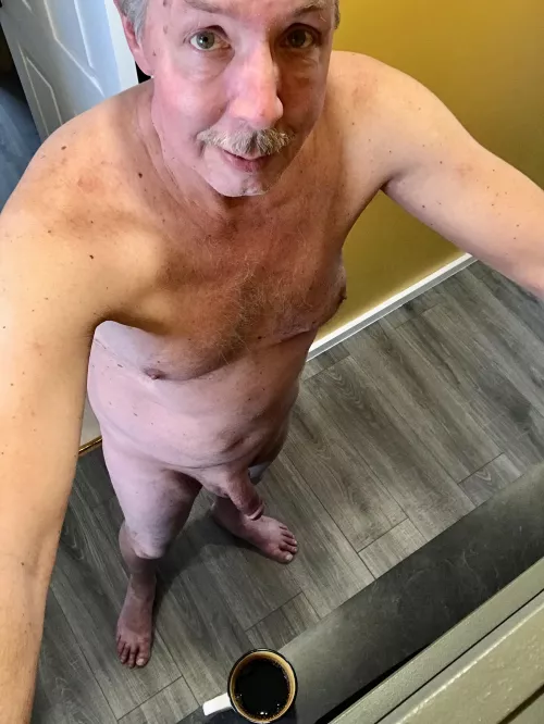 Built in 1963 this adorable fixer upper features 5’10” of luxurious space on a 180 lb lot. Recent upgrades include plumbing (bypass) and foundation (hernia) repair. Looks to need so(m)e roof work. Comes with all appliances and distillery. Priced 70% 