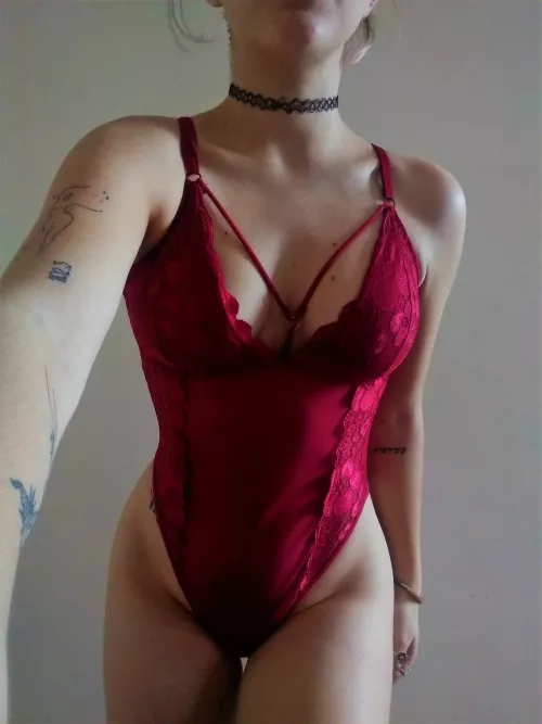 Built up the courage to post this here so here you go ππ I'm 19, and 100 pounds btw