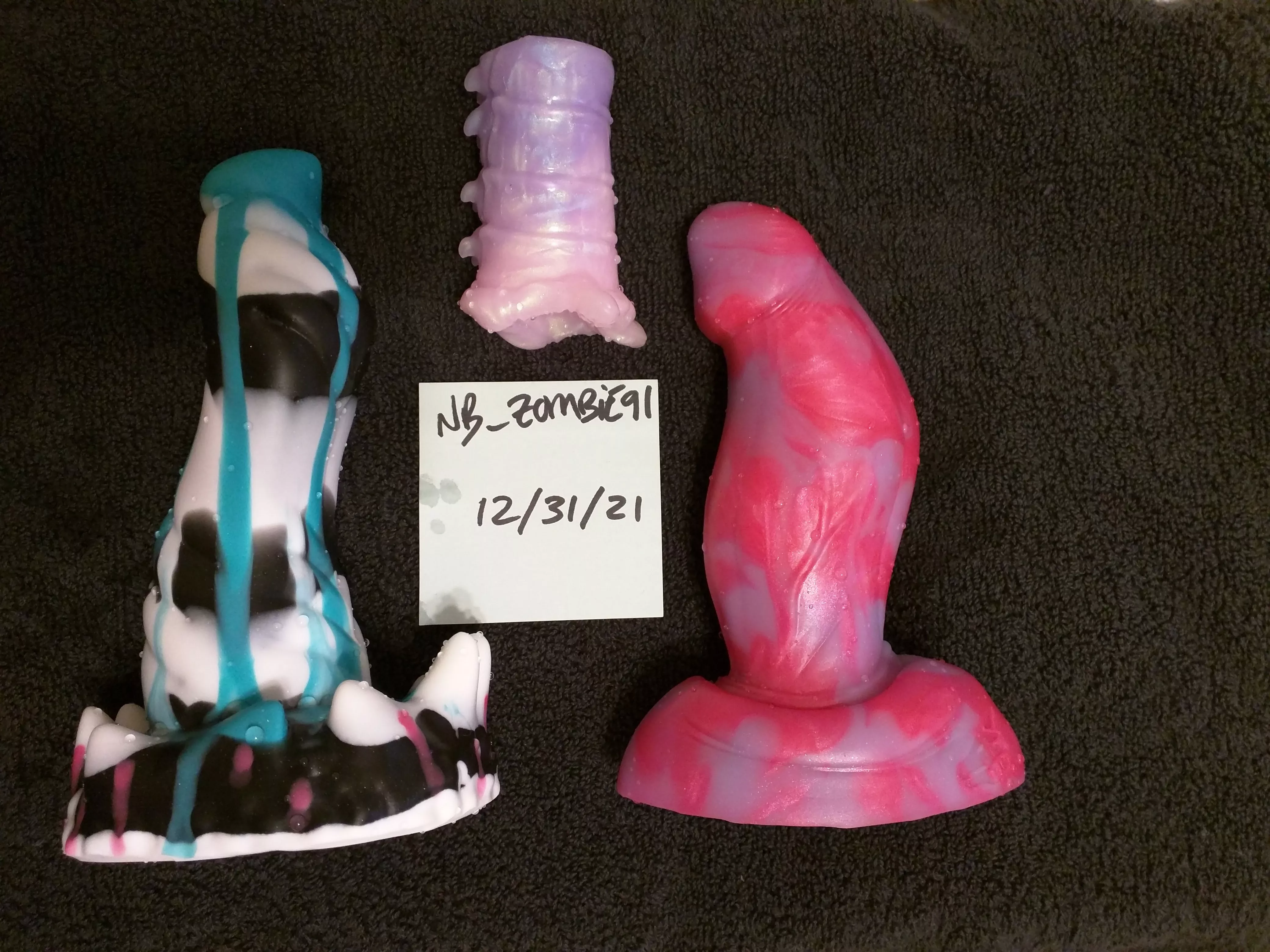 BUMP AND PRICE DROP!! – WTS / Medium Snark - Medium Blaze - Mini Titania >> Shipping within Canada for great deals! International and US shipping available! (Open to specific trades)
