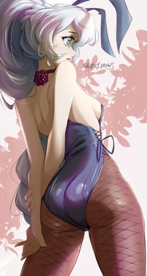 Bunny Girl Weiss To Bring In The New Year (Haysey_Draws)