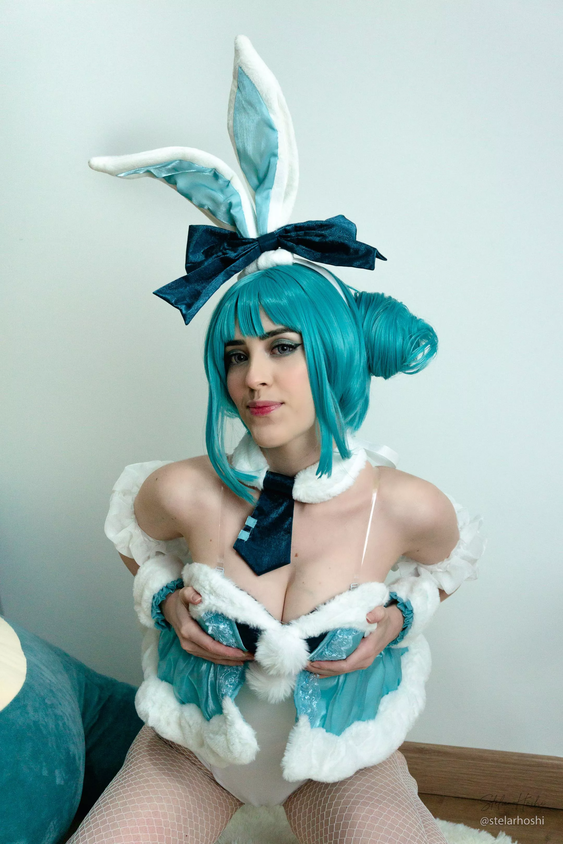 Bunny Miku by Stelarhoshi Bunny Miku by Stelarhoshi