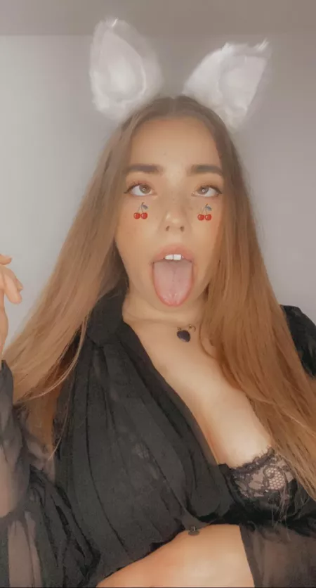 Bunnygirl will ahegao for you Bunnygirl will ahegao for you