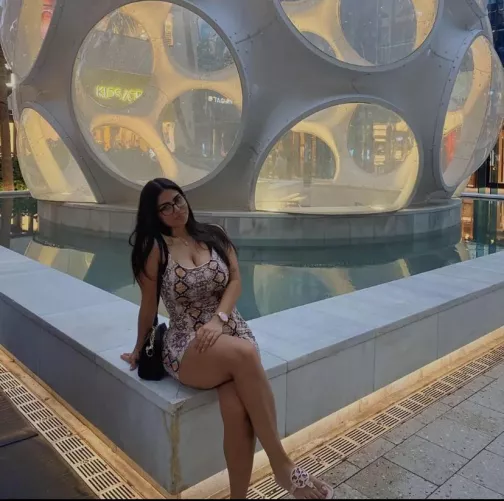 Busty Latina