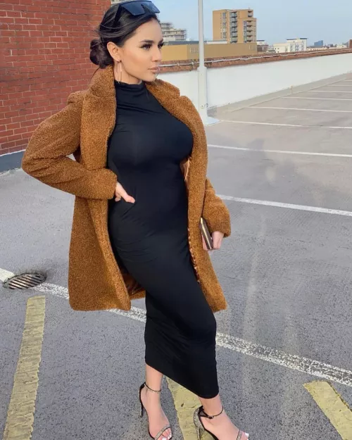 Busty Pakistani Busty Pakistani
