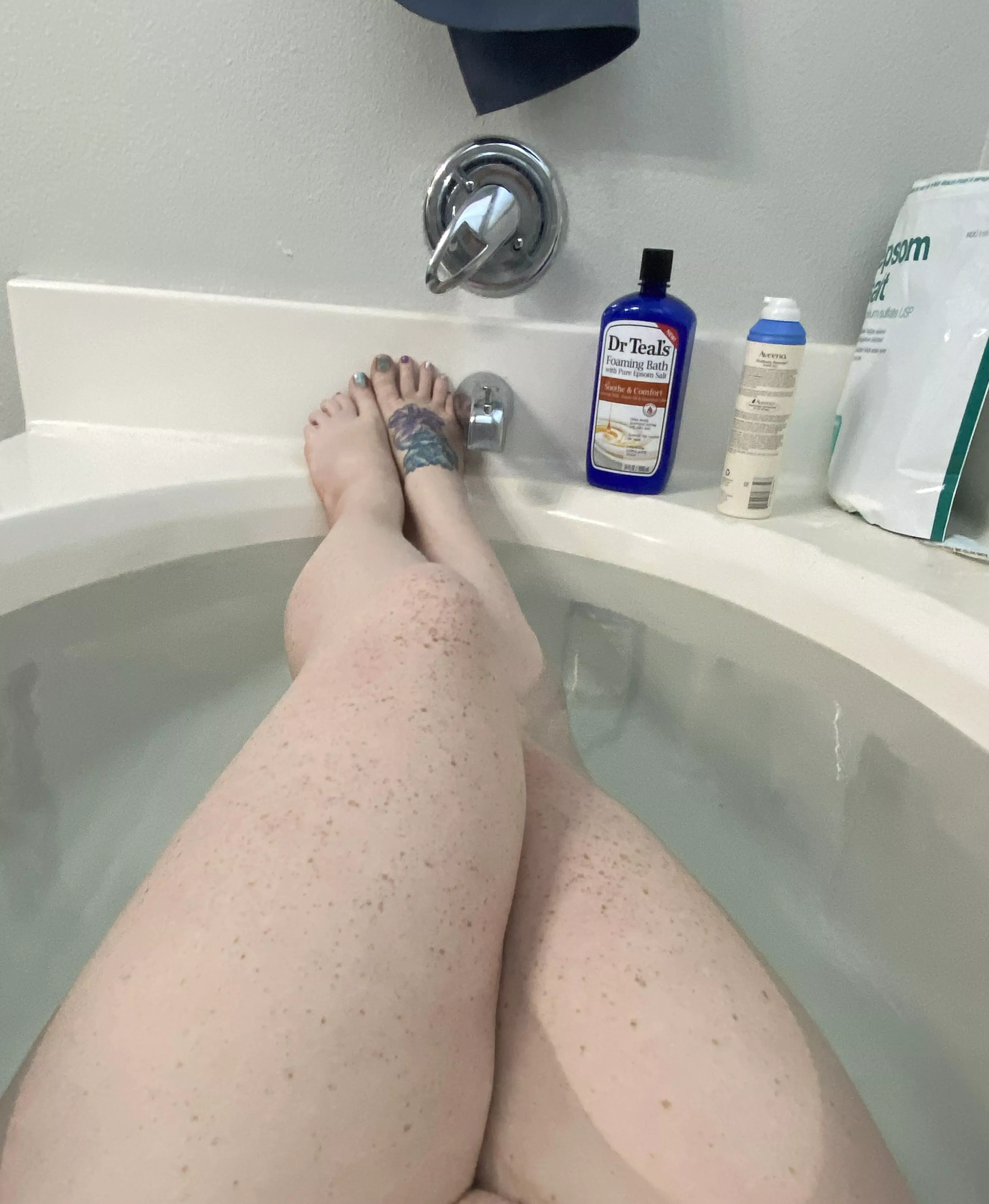 But I need your lips on mine But I need your lips on mine