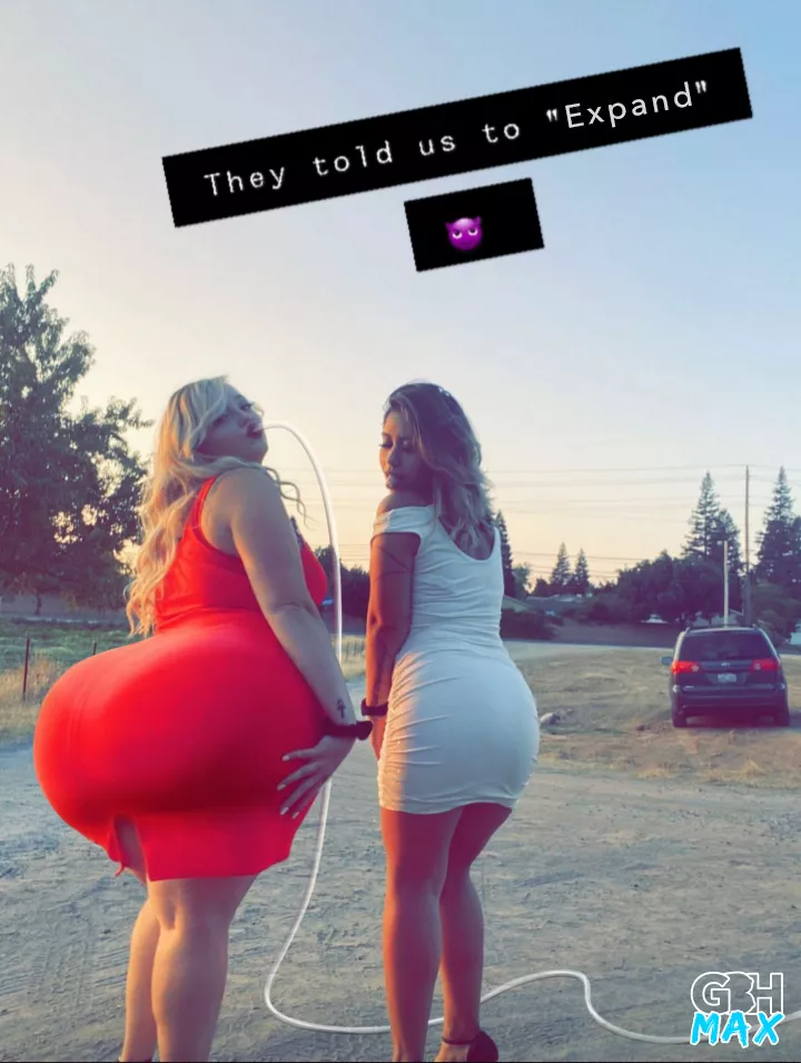 Butt show off Butt show off