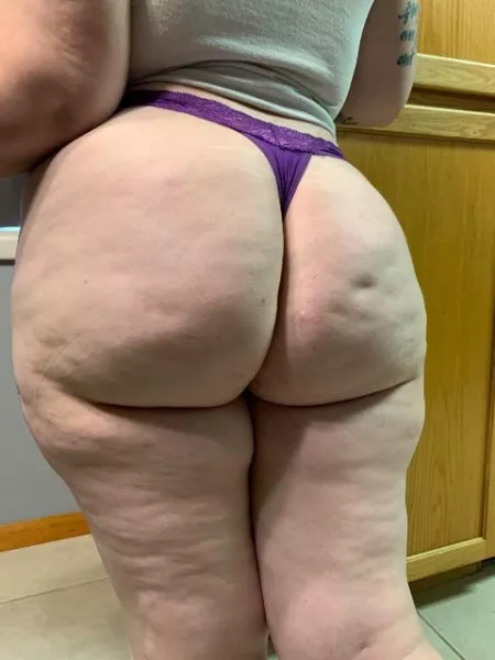 Cakes ready Cakes ready