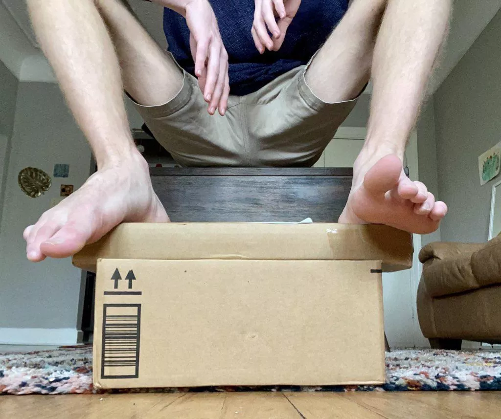 Came home today to two more surprises from my wishlist. Keep it up boys.