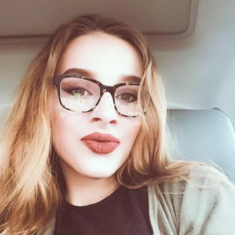 Can anybody Caitlin and her DSLs? KIK REDRESTIEM Can anybody Caitlin and her DSLs? KIK REDRESTIEM