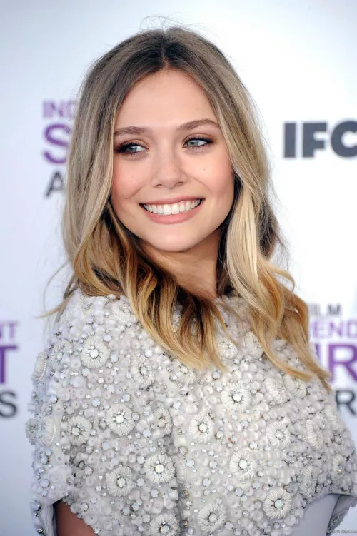 Can anyone RP as Elizabeth Olsen?