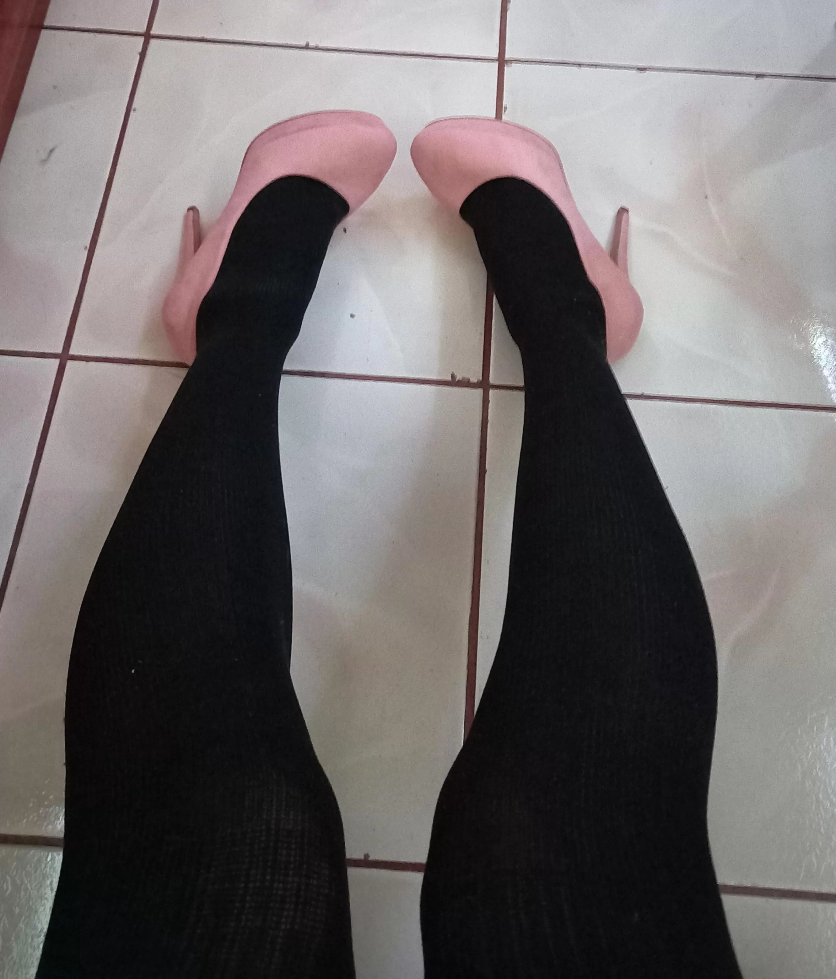 Can be boys wear heels? Can be boys wear heels?