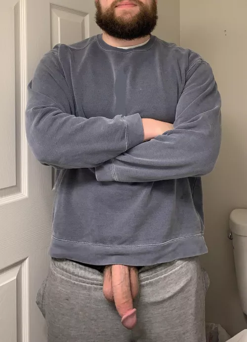 Can comfy also be sexy? Let me know if you think so! [35]