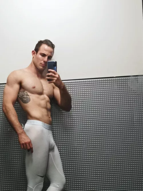 Can i be urs? Can i be urs?