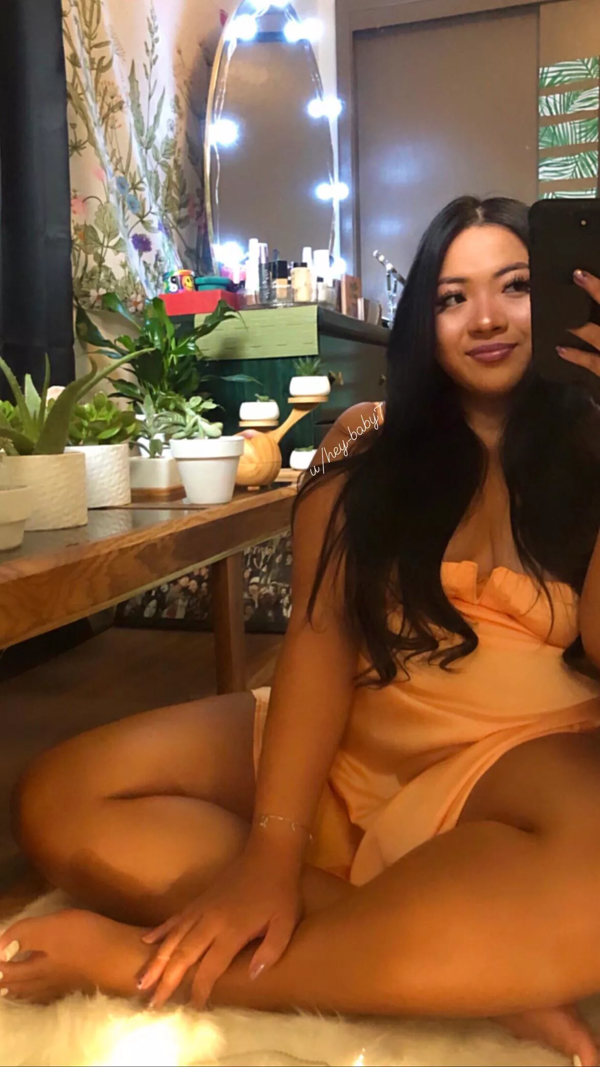 Can I be your Asian fuck doll? Can I be your Asian fuck doll?