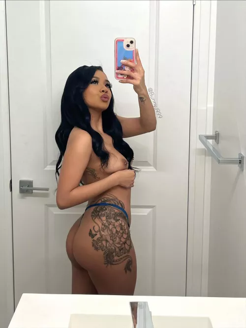 Can I be your Asian gf? 👀 Can I be your Asian gf? 👀