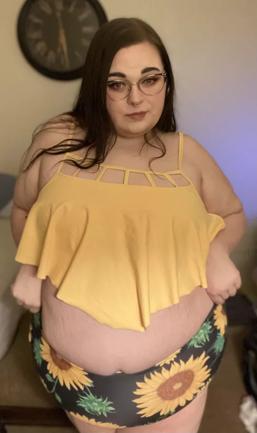Can I be your big belly princess?