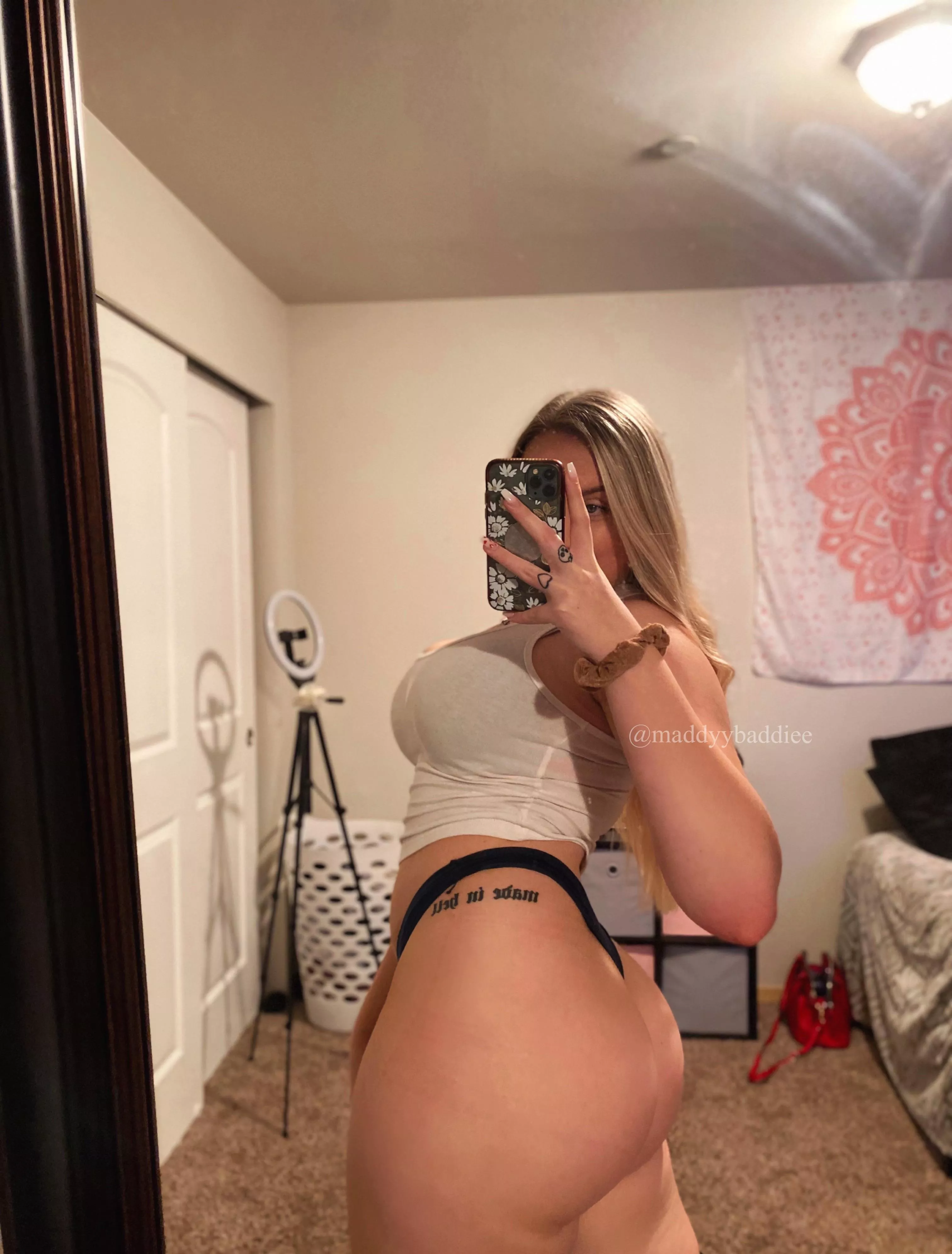 Can I be your big booty gf?