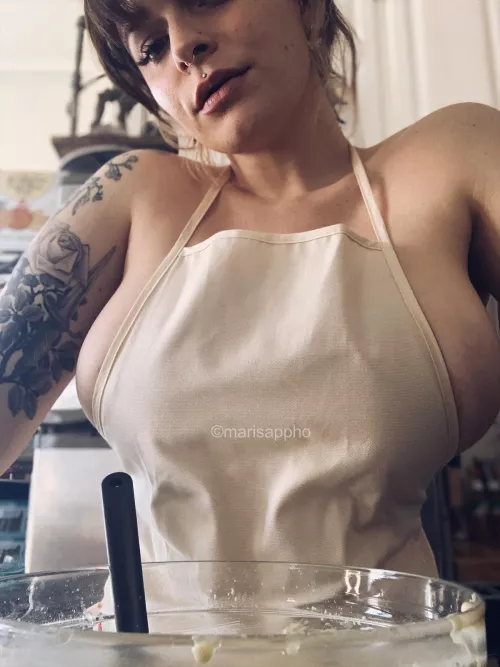 Can I be your big tiddy goth gf who bakes for you?