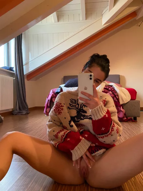 can i be your christmas present?🎁🥺