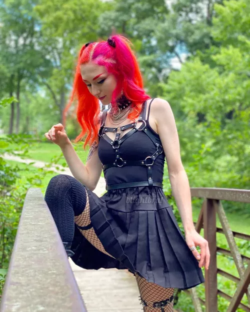 can I be your emo gf? 💞