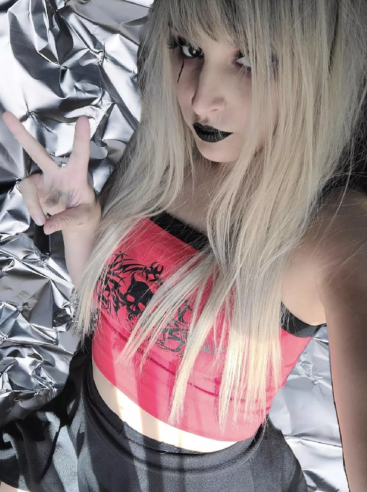 Can i be your emo gf?? 🖤 Costumes and cosplays 🖤 link in comments Can i be your emo gf?? 🖤 Costumes and cosplays 🖤 link in comments