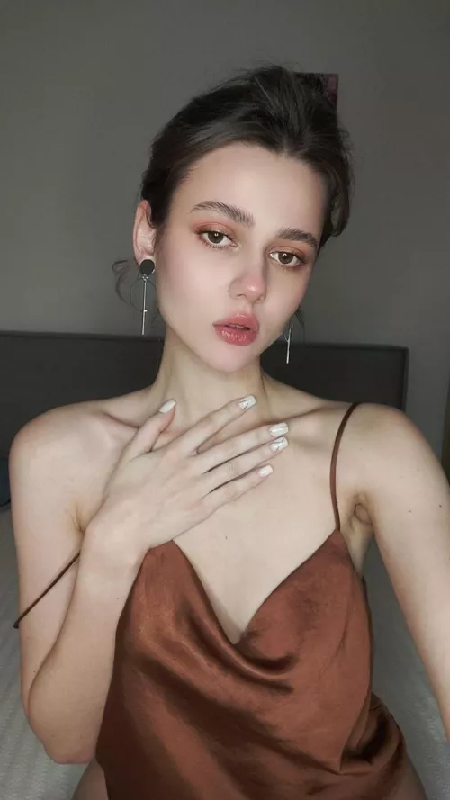 Can i be your fuckdoll? i want you to jerk your hard cock๐คค