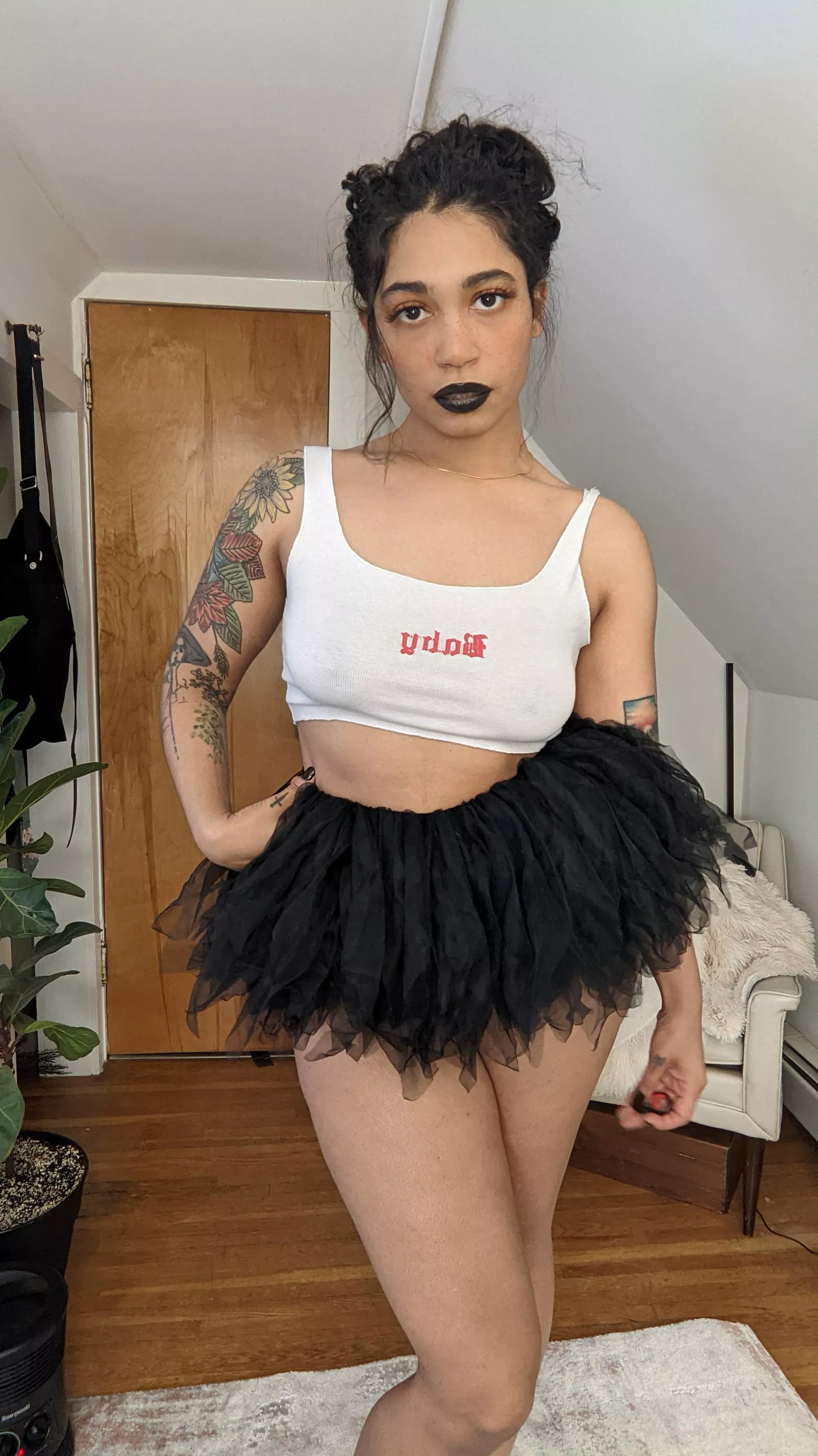 Can I be your gf? Can I be your gf?