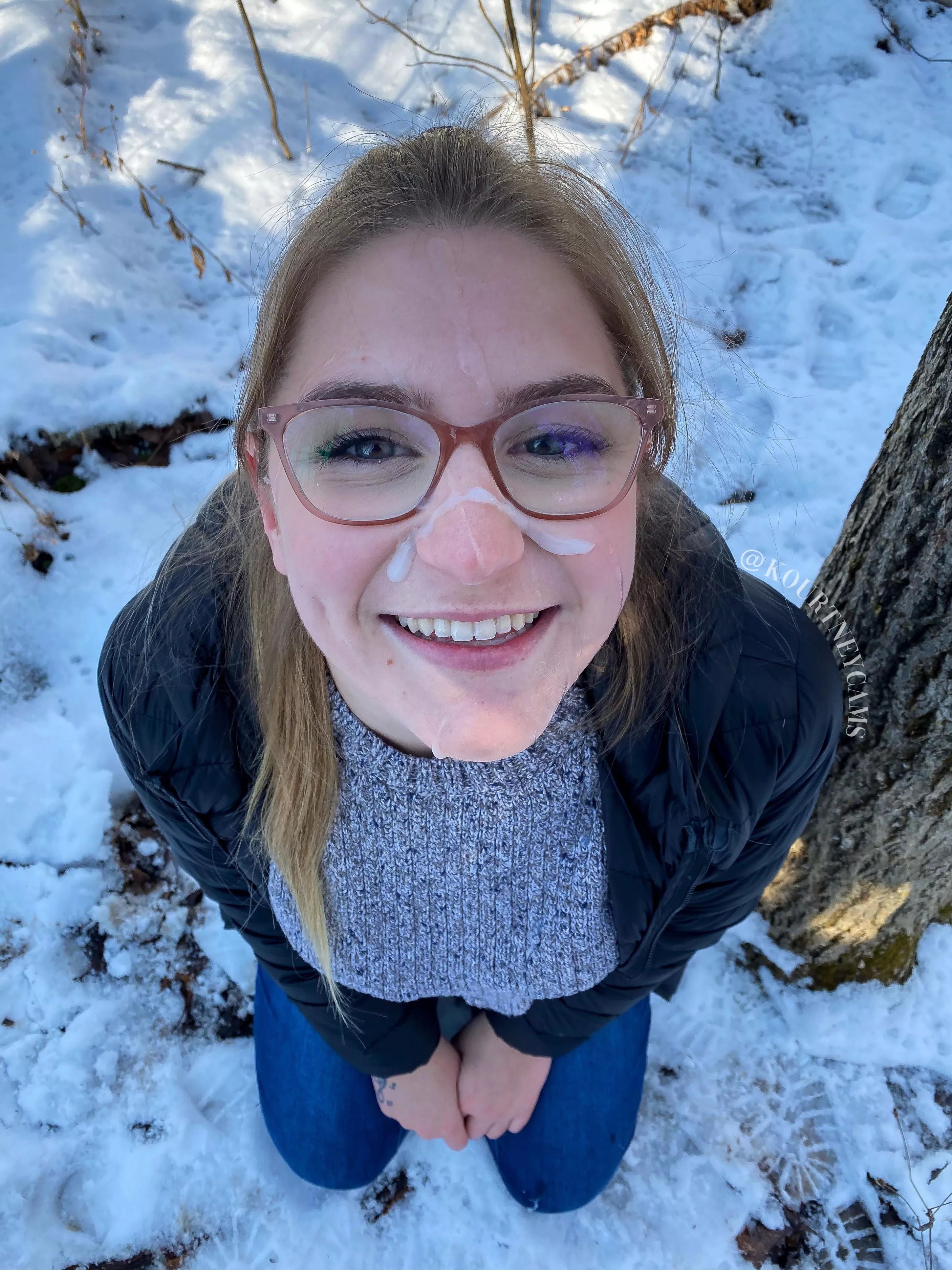 Can I be your little Canadian cumslut? 👅