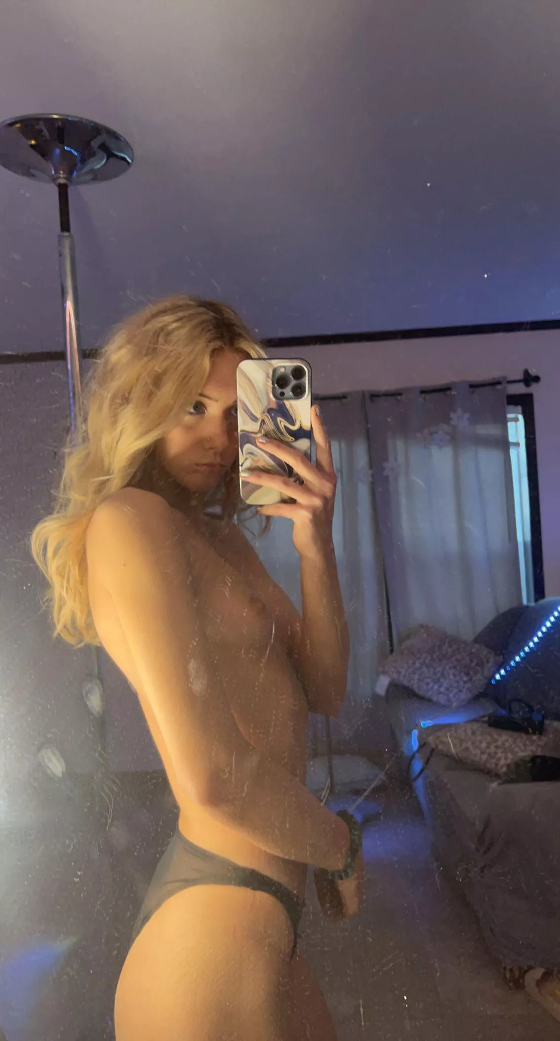 Can I be your little fuck toy ?