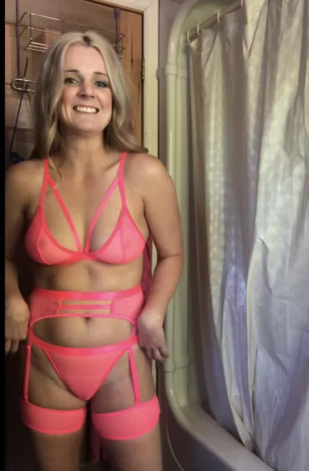 Can I be your slut for a few hours? Can I be your slut for a few hours?