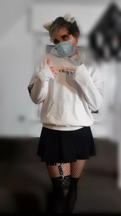 Can I get a hug pls ?