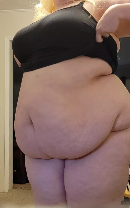 Can I get some belly rubs please?π₯Ί